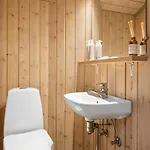Arent - 1-1km From The Sea By Interhome