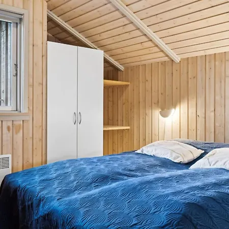 Arent - 1-1km From The Sea By Interhome בית נופש Vejby