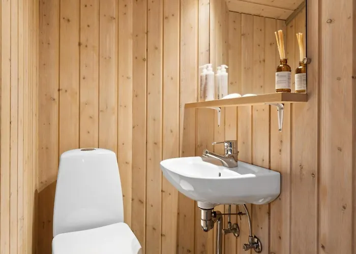 Arent - 1-1km From The Sea By Interhome