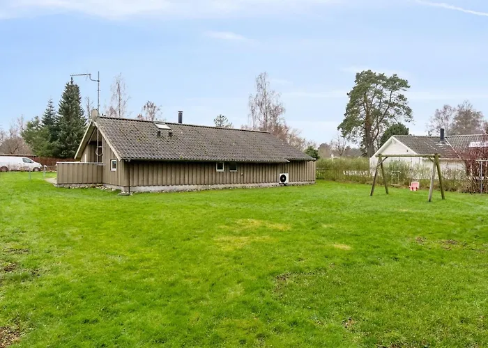 Arent - 1-1km From The Sea By Interhome * Vejby